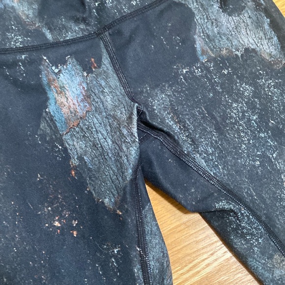 Alo Yoga Cosmic cropped leggings XS - Picture 4 of 5